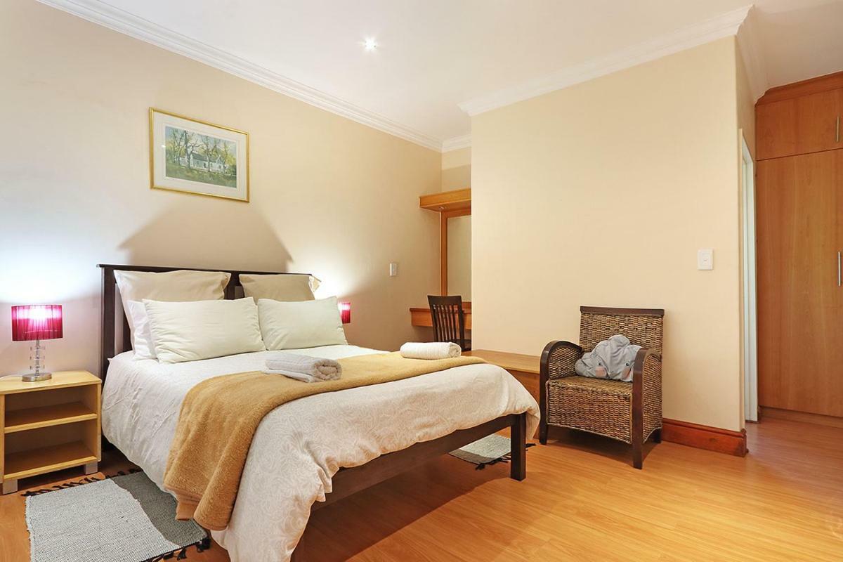 Natalie Guesthouse Блубергстранд Екстериор снимка