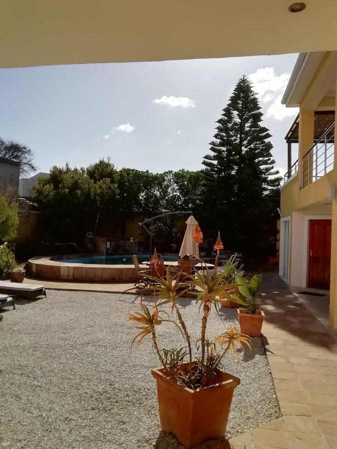 Natalie Guesthouse Блубергстранд Екстериор снимка